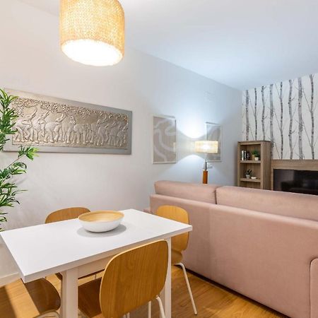 Mit House Ayala En Madrid Apartman Kültér fotó