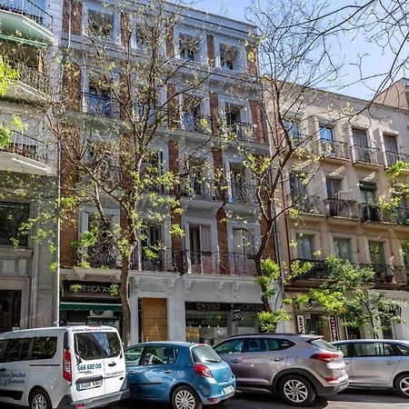 Mit House Ayala En Madrid Apartman Kültér fotó
