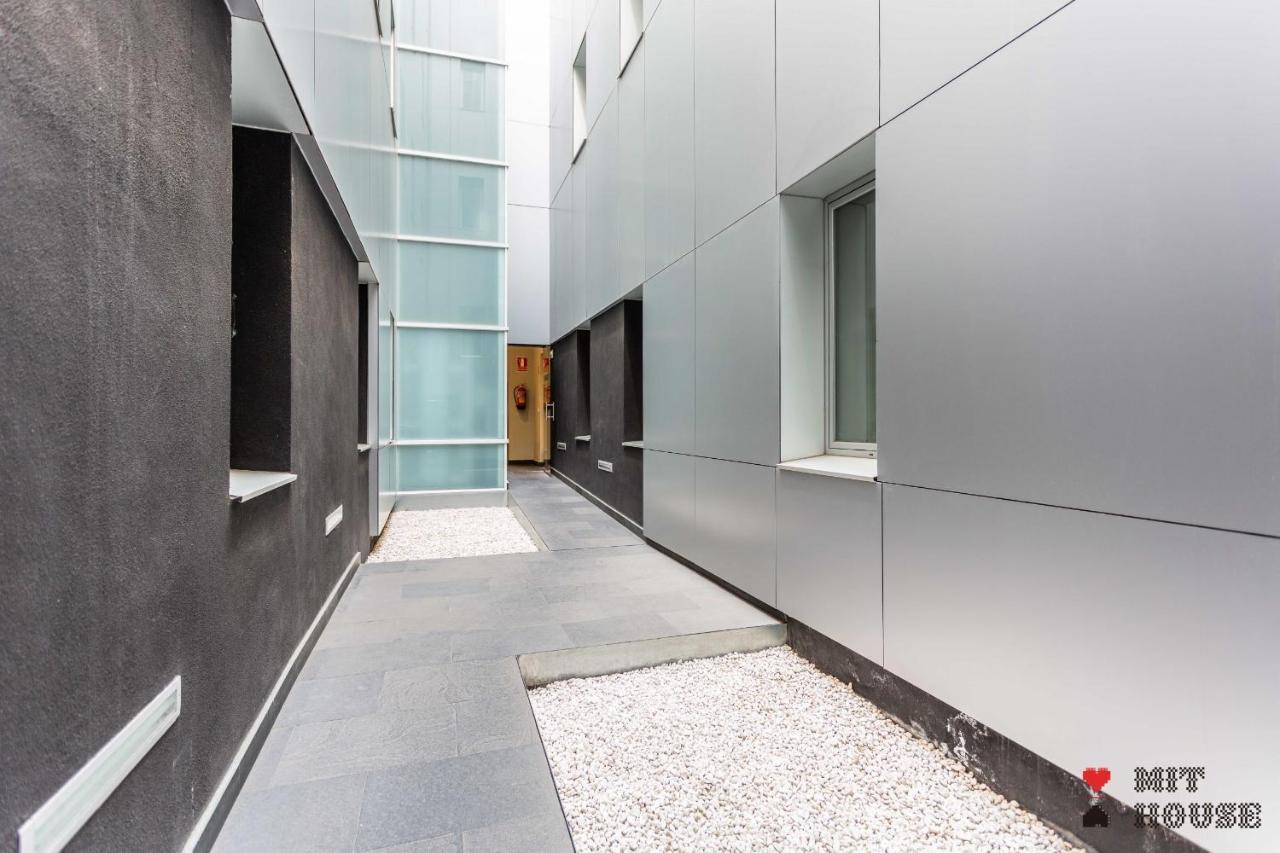 Mit House Ayala En Madrid Apartman Kültér fotó