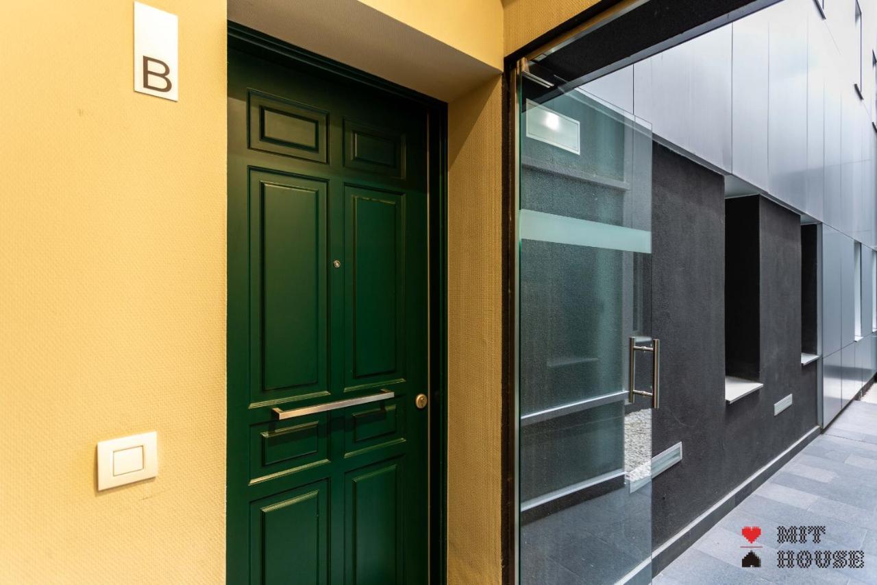 Mit House Ayala En Madrid Apartman Kültér fotó